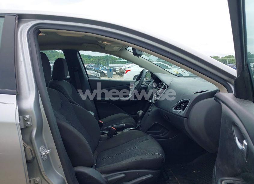 Photo 5 of 2015 Dodge Dart SE (VIN 1C3CDFAA6FD403255)