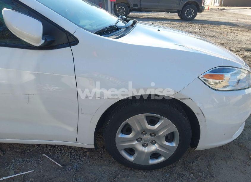 Photo 15 of 2016 Dodge Dart SE (VIN 1C3CDFAA6GD504460)