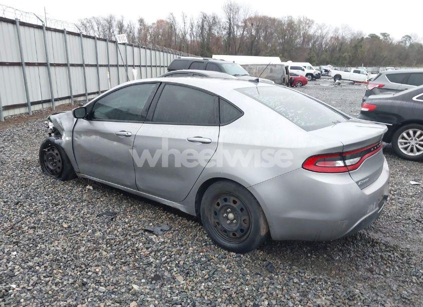 Photo 3 of 2015 Dodge Dart SE (VIN 1C3CDFAA7FD111887)