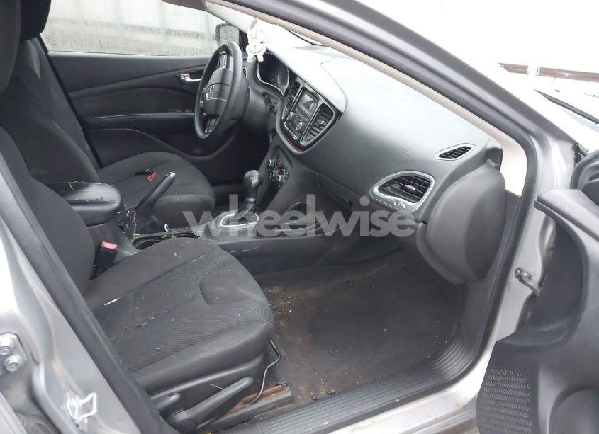 Photo 5 of 2015 Dodge Dart SE (VIN 1C3CDFAA7FD111887)