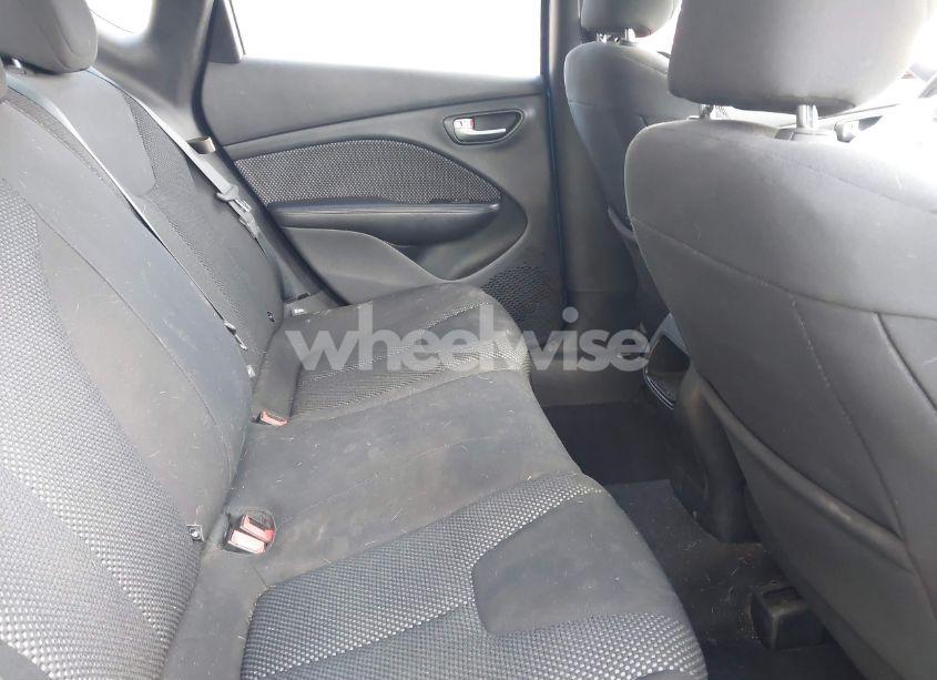 Photo 8 of 2016 Dodge Dart SE (VIN 1C3CDFAA7GD606849)