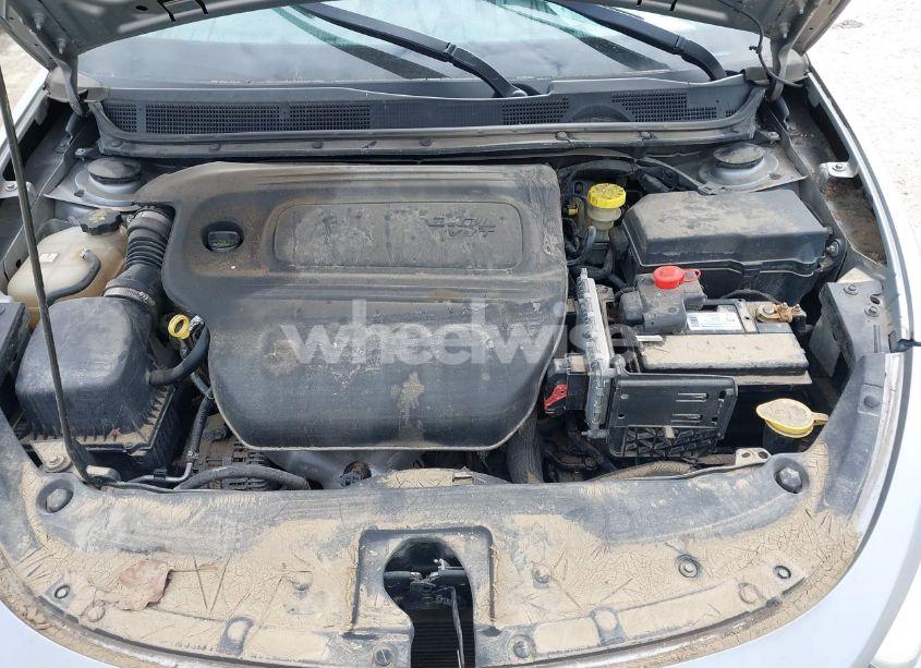 Photo 10 of 2016 Dodge Dart SE (VIN 1C3CDFAA7GD749879)