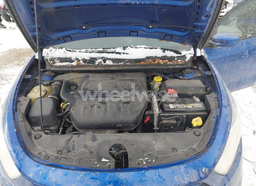 Photo 10 of 2013 Dodge Dart SE (VIN 1C3CDFAA8DD328944)