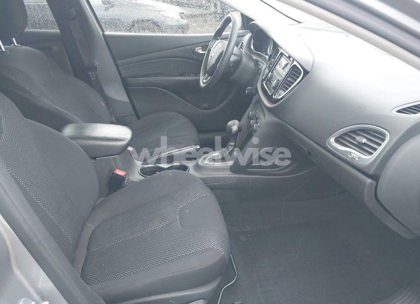 Photo 5 of 2015 Dodge Dart SE (VIN 1C3CDFAA8FD101997)