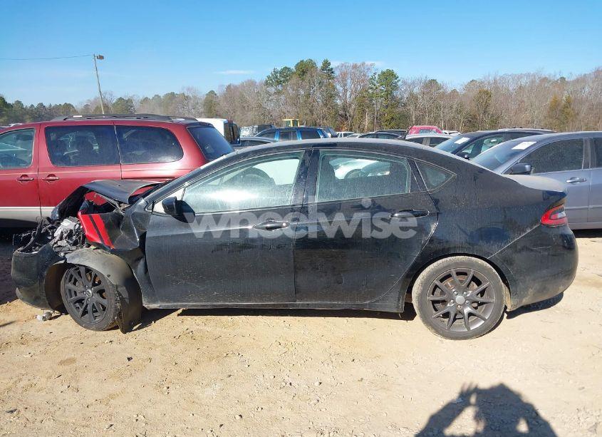 Photo 14 of 2016 Dodge Dart SE (VIN 1C3CDFAA8GD653064)