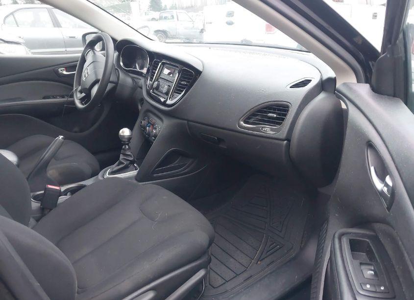 Photo 5 of 2013 Dodge Dart SE (VIN 1C3CDFAAXDD332798)