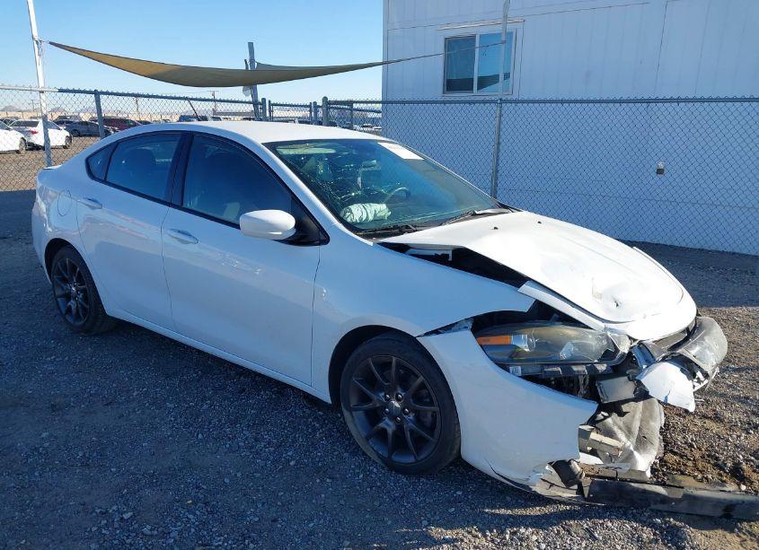 2015 Dodge Dart SE (VIN 1C3CDFAAXFD311064) main photo