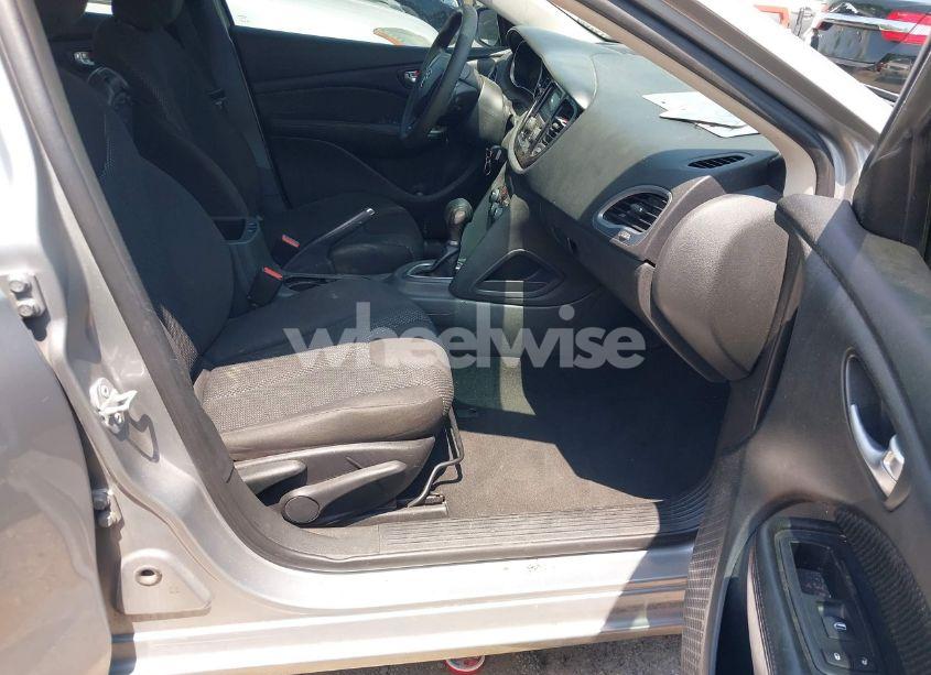 Photo 5 of 2016 Dodge Dart SE (VIN 1C3CDFAAXGD516479)