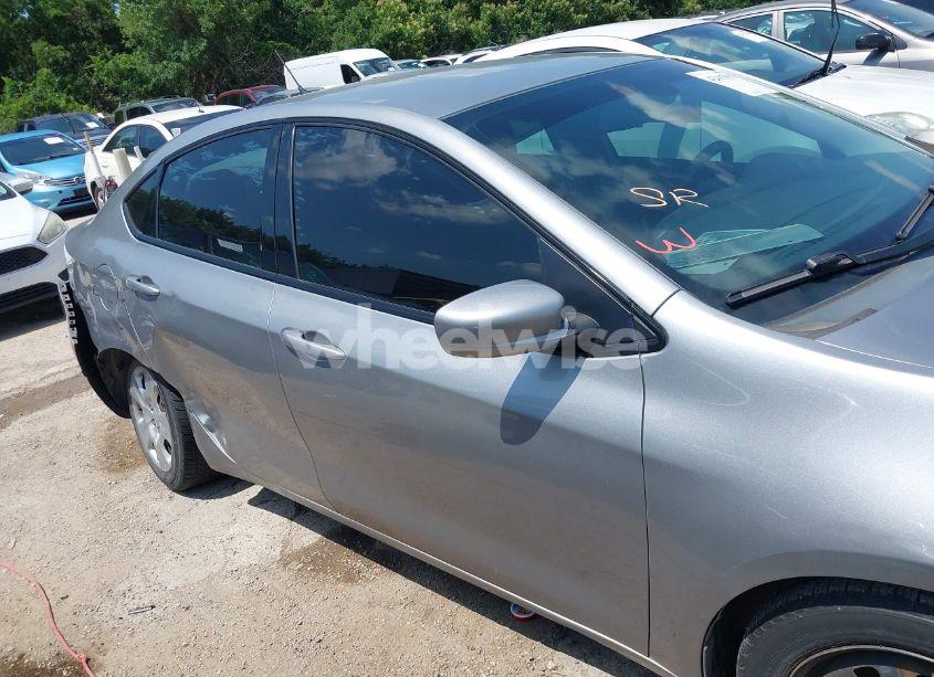 Photo 6 of 2016 Dodge Dart SE (VIN 1C3CDFAAXGD516479)