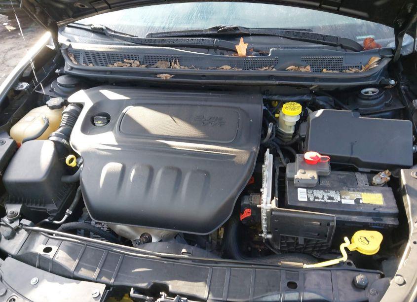 Photo 10 of 2016 Dodge Dart SE (VIN 1C3CDFAAXGD529734)