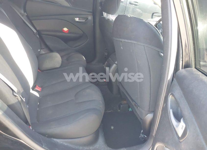 Photo 8 of 2013 Dodge Dart AERO (VIN 1C3CDFAH1DD287280)