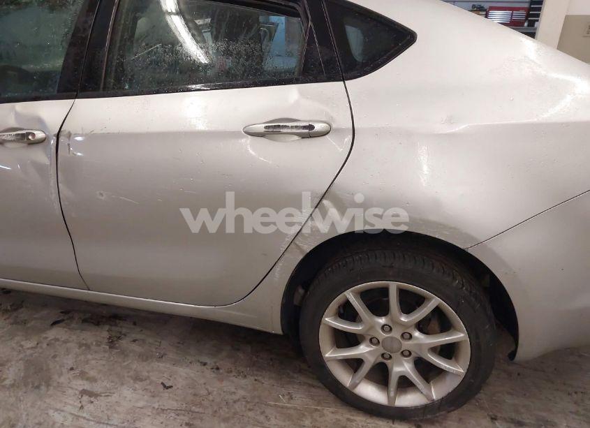 Photo 17 of 2013 Dodge Dart SXT (VIN 1C3CDFBA0DD296067)