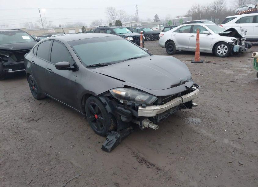 2016 Dodge Dart SXT (VIN 1C3CDFBA0GD652568) main photo
