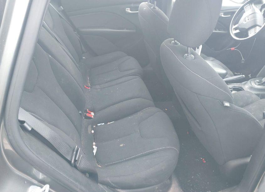 Photo 8 of 2013 Dodge Dart SXT (VIN 1C3CDFBA1DD185916)