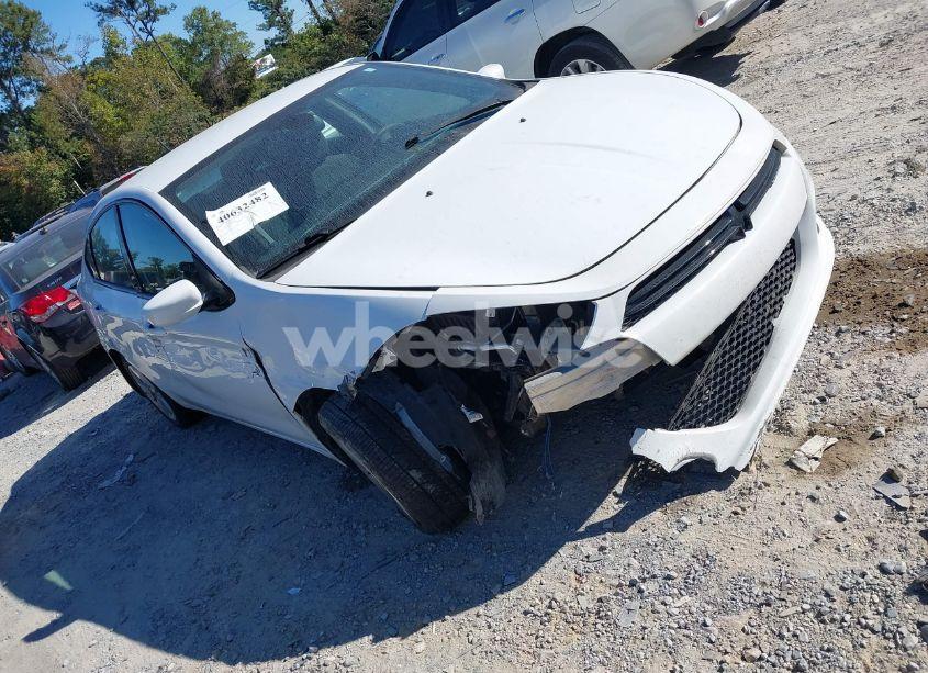 2016 Dodge Dart SXT (VIN 1C3CDFBA1GD604660) main photo