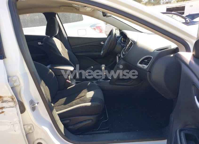 Photo 5 of 2016 Dodge Dart SXT (VIN 1C3CDFBA1GD604660)