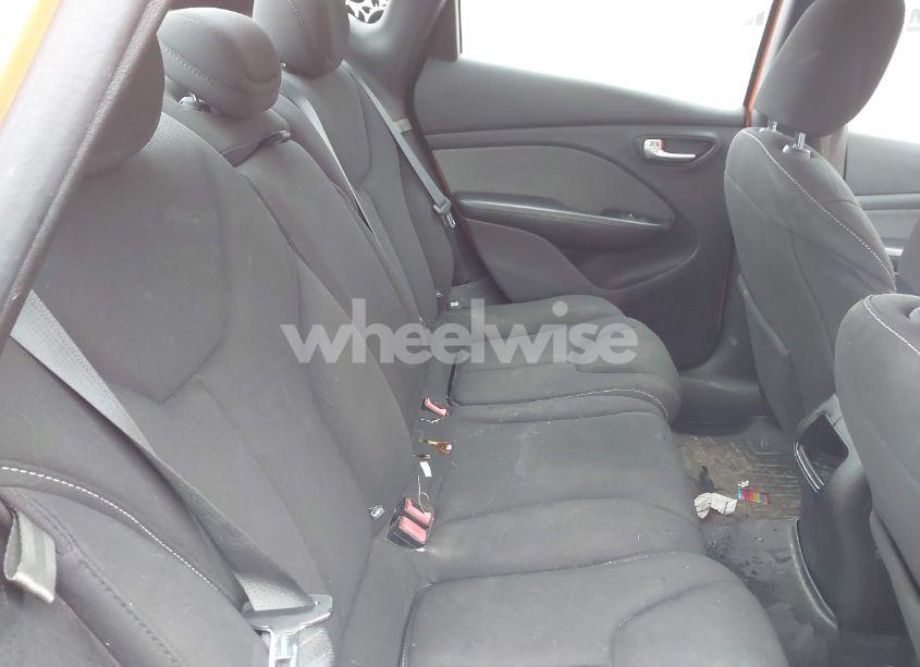 Photo 8 of 2013 Dodge Dart SXT (VIN 1C3CDFBA2DD329618)