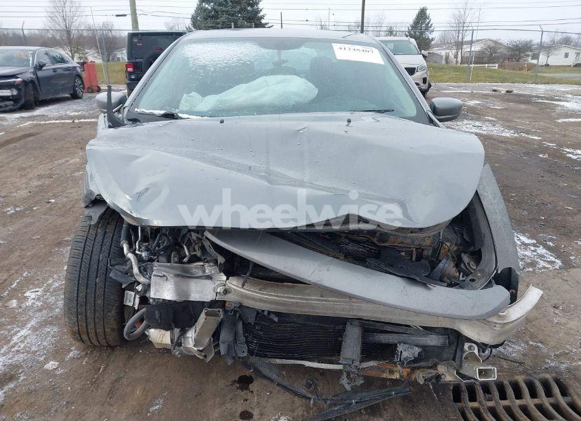 Photo 13 of 2013 Dodge Dart SXT (VIN 1C3CDFBA3DD188316)