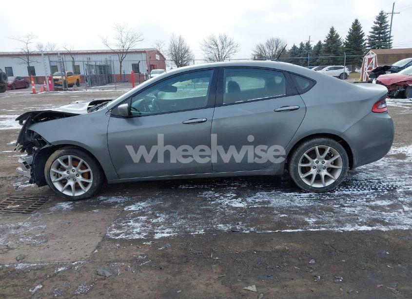 Photo 15 of 2013 Dodge Dart SXT (VIN 1C3CDFBA3DD188316)