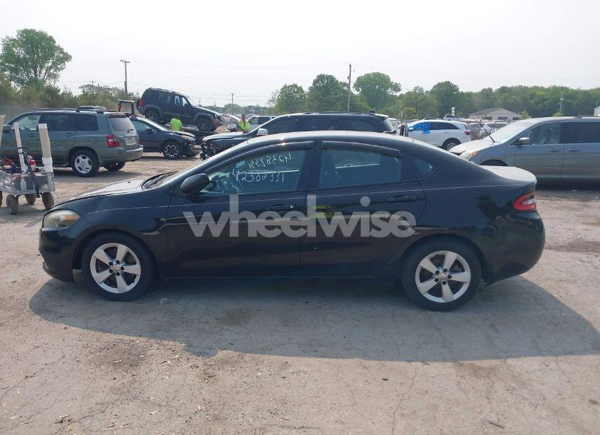 Photo 13 of 2016 Dodge Dart SXT (VIN 1C3CDFBA3GD613408)