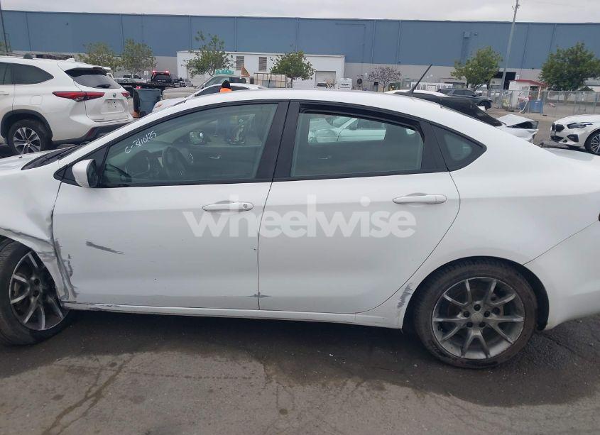 Photo 13 of 2013 Dodge Dart SXT (VIN 1C3CDFBA4DD300508)