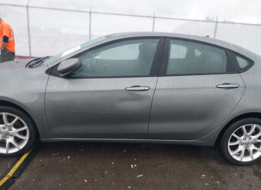 Photo 14 of 2013 Dodge Dart SXT (VIN 1C3CDFBA4DD310505)