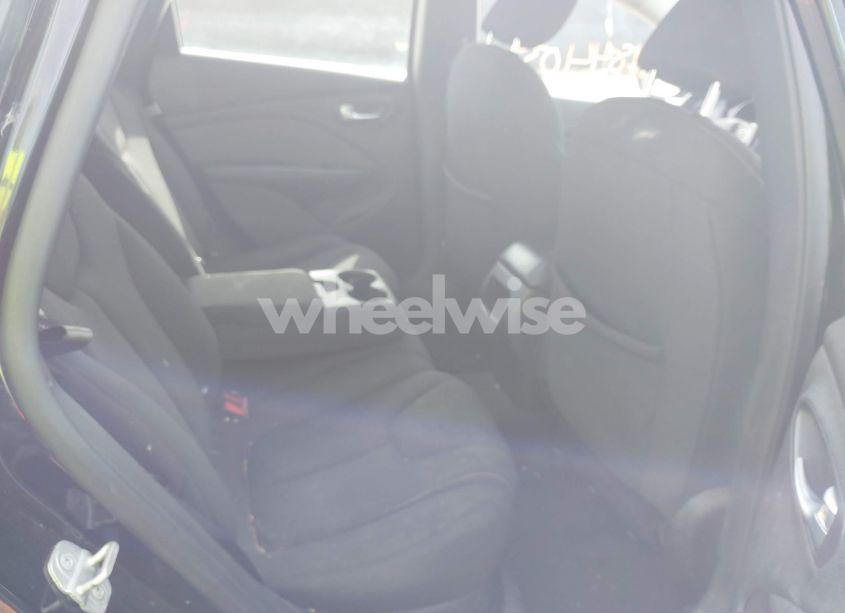 Photo 8 of 2013 Dodge Dart SXT (VIN 1C3CDFBA4DD323111)