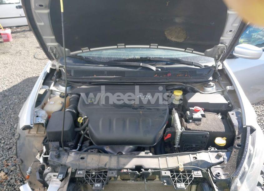 Photo 10 of 2013 Dodge Dart SXT (VIN 1C3CDFBA5DD329208)