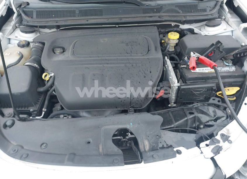 Photo 10 of 2016 Dodge Dart SXT (VIN 1C3CDFBA5GD720525)