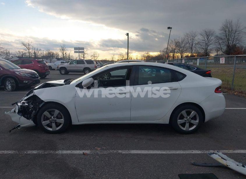 Photo 14 of 2016 Dodge Dart SXT (VIN 1C3CDFBA5GD720525)