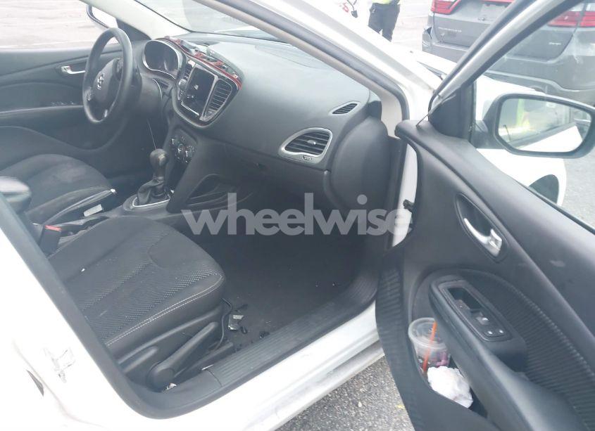 Photo 5 of 2016 Dodge Dart SXT (VIN 1C3CDFBA5GD720525)