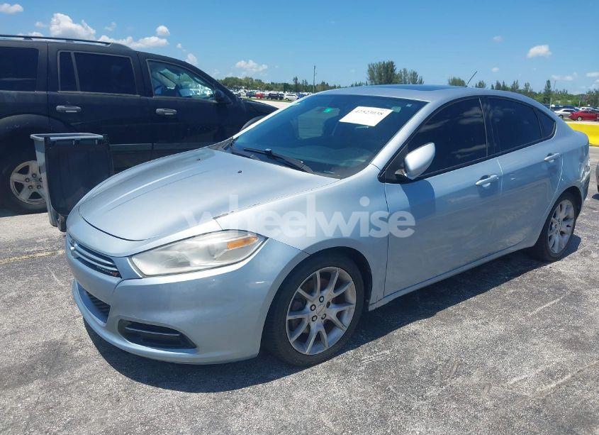 Photo 2 of 2013 Dodge Dart SXT (VIN 1C3CDFBA7DD268783)