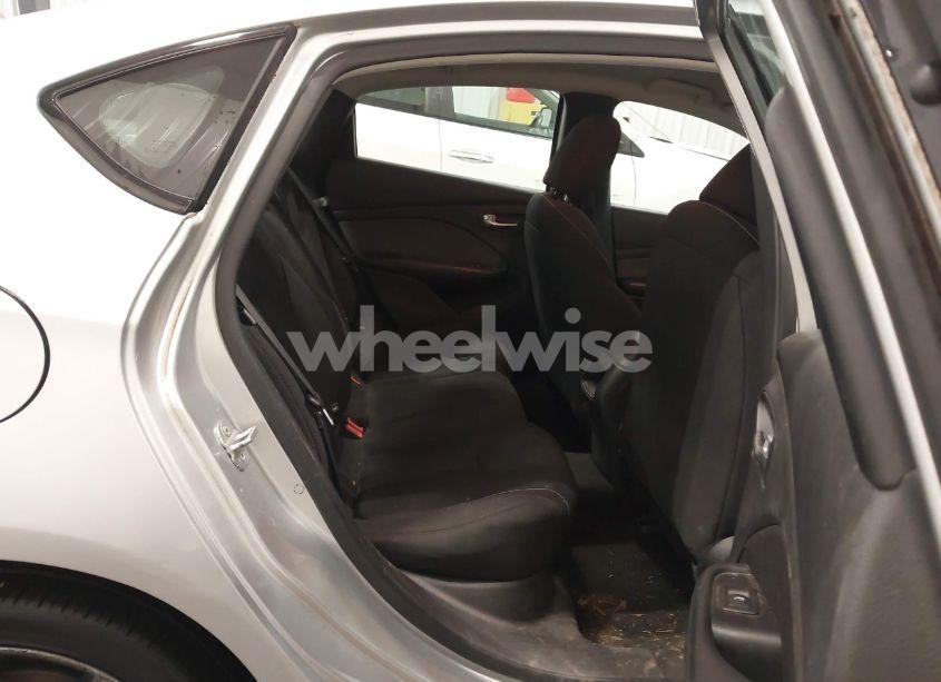 Photo 8 of 2013 Dodge Dart SXT (VIN 1C3CDFBA7DD333311)