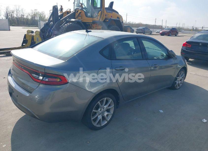 Photo 4 of 2013 Dodge Dart SXT (VIN 1C3CDFBA7DD707724)