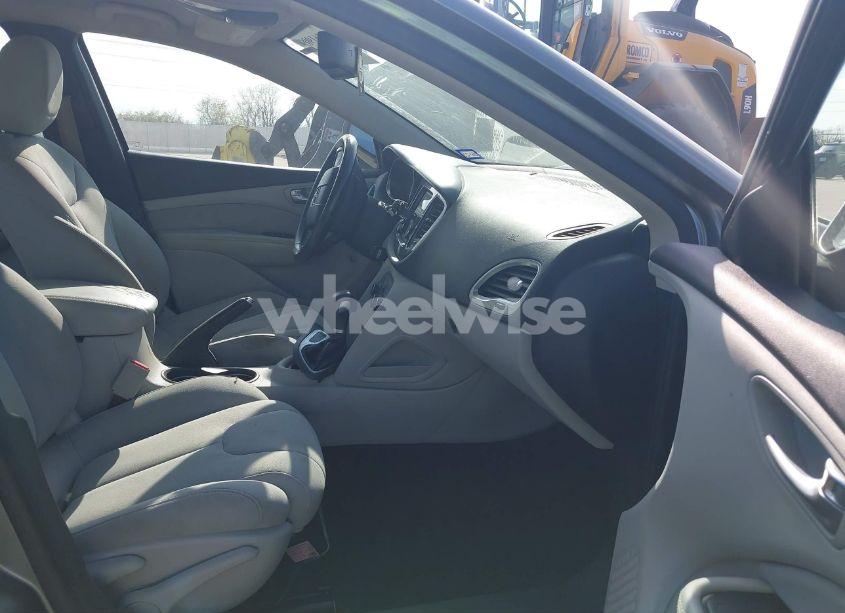 Photo 5 of 2013 Dodge Dart SXT (VIN 1C3CDFBA7DD707724)