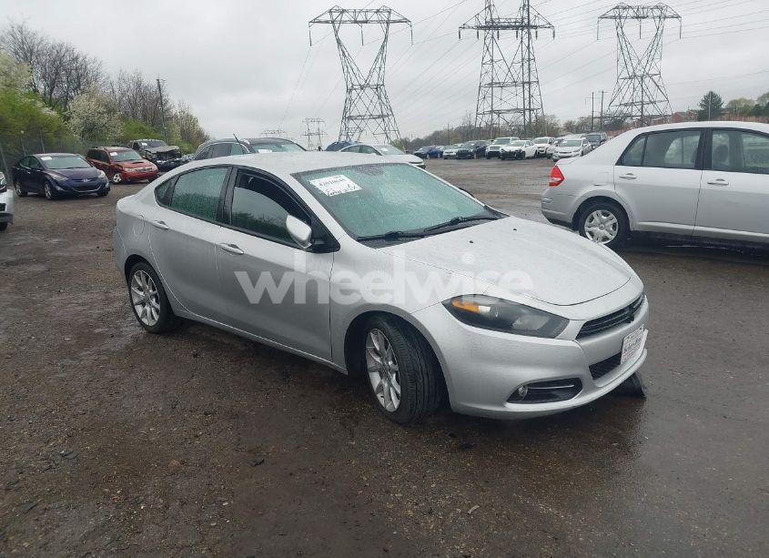 2013 Dodge Dart SXT (VIN 1C3CDFBA8DD301645) main photo