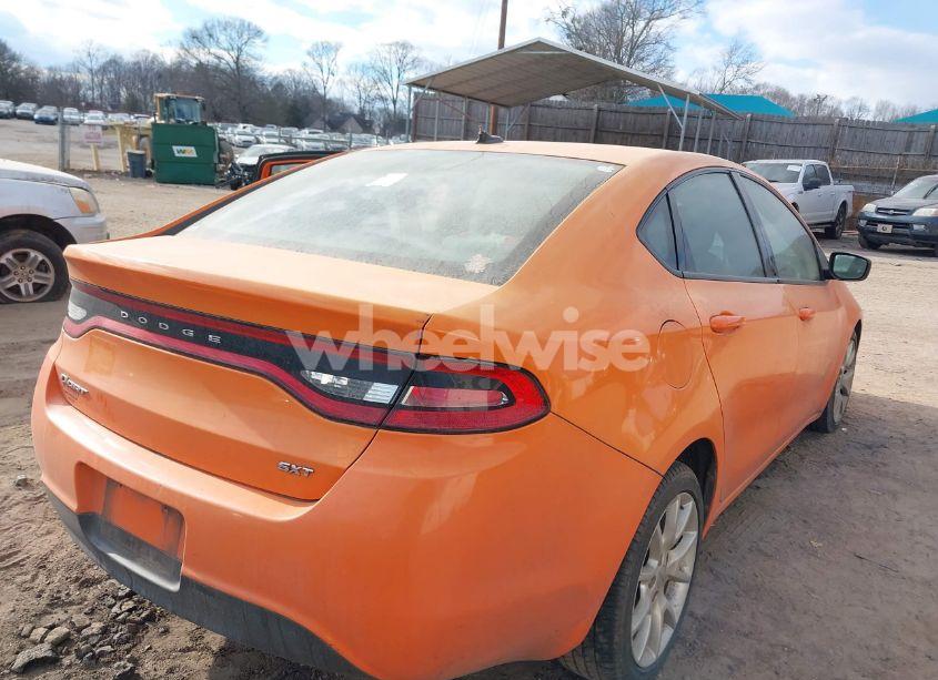 Photo 4 of 2013 Dodge Dart SXT (VIN 1C3CDFBAXDD175059)
