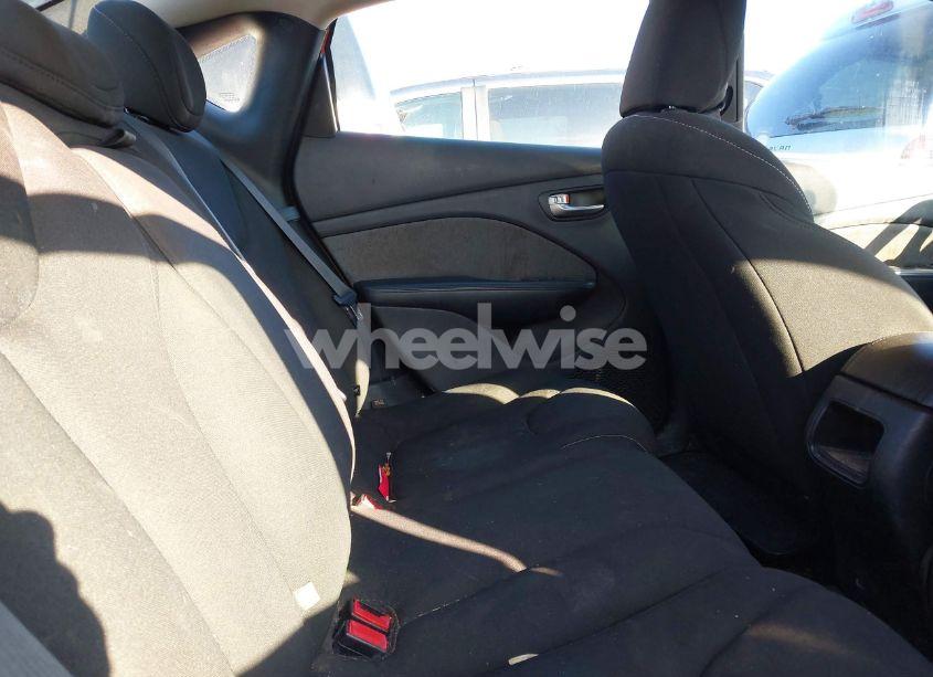 Photo 8 of 2013 Dodge Dart SXT (VIN 1C3CDFBAXDD175059)