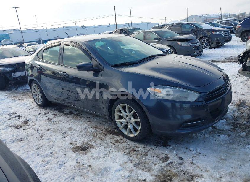 2013 Dodge Dart SXT (VIN 1C3CDFBAXDD195389) main photo
