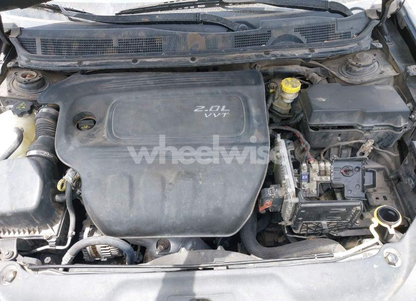 Photo 10 of 2013 Dodge Dart SXT (VIN 1C3CDFBAXDD288512)