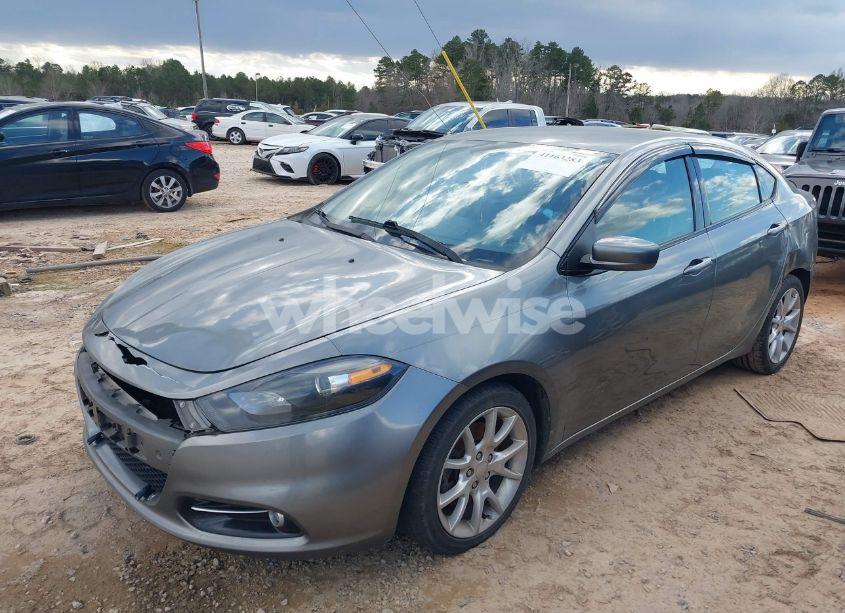 Photo 2 of 2013 Dodge Dart SXT (VIN 1C3CDFBAXDD312100)