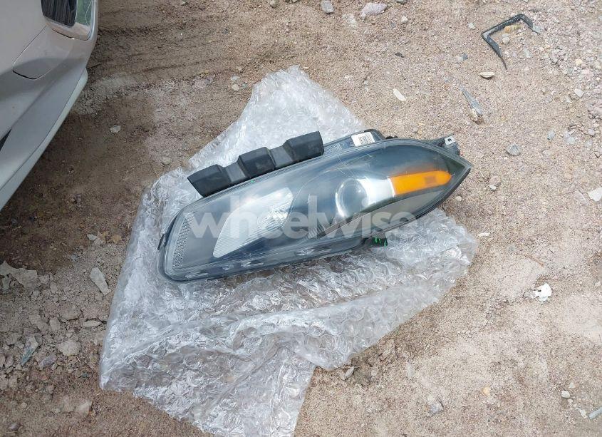 Photo 12 of 2013 Dodge Dart SXT (VIN 1C3CDFBAXDD321945)