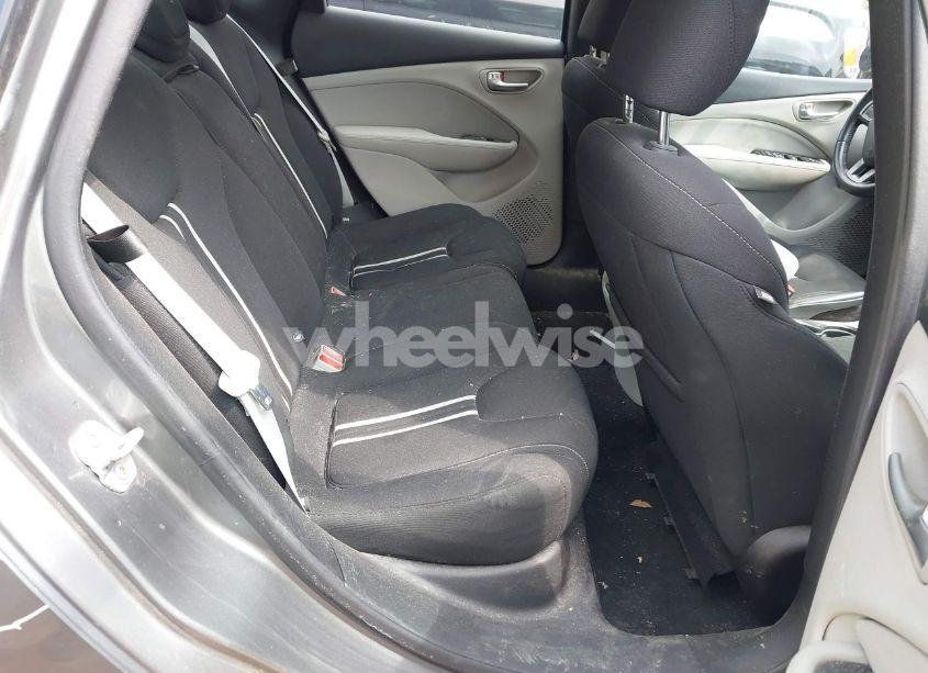 Photo 8 of 2013 Dodge Dart SXT (VIN 1C3CDFBAXDD321945)