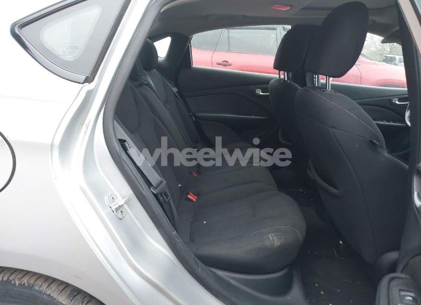 Photo 8 of 2013 Dodge Dart SXT (VIN 1C3CDFBAXDD322030)