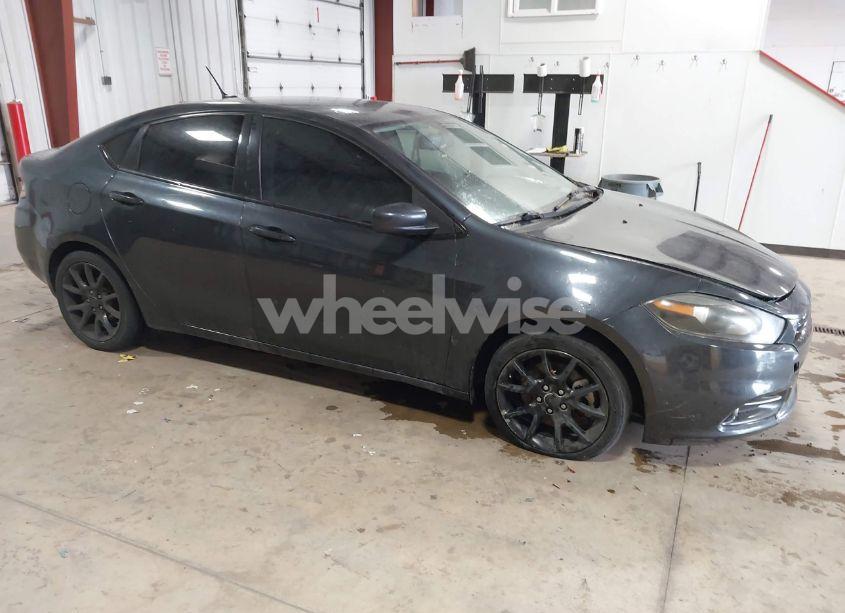 2013 Dodge Dart SXT (VIN 1C3CDFBAXDD332685) main photo