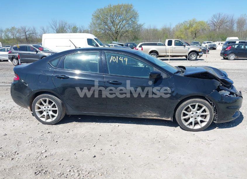 Photo 12 of 2013 Dodge Dart SXT (VIN 1C3CDFBAXDD334761)