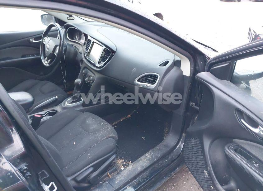 Photo 5 of 2013 Dodge Dart SXT (VIN 1C3CDFBAXDD337949)