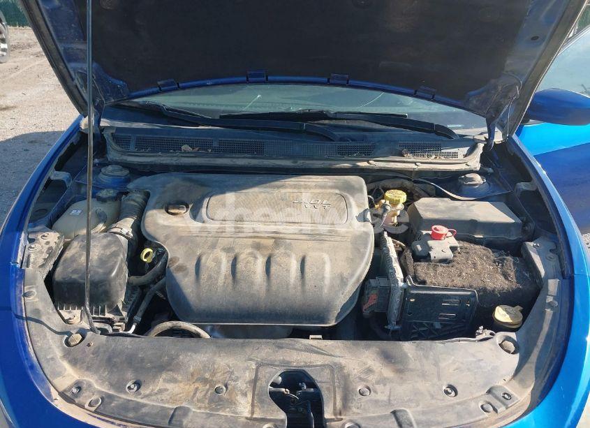 Photo 10 of 2013 Dodge Dart SXT (VIN 1C3CDFBAXDD342438)