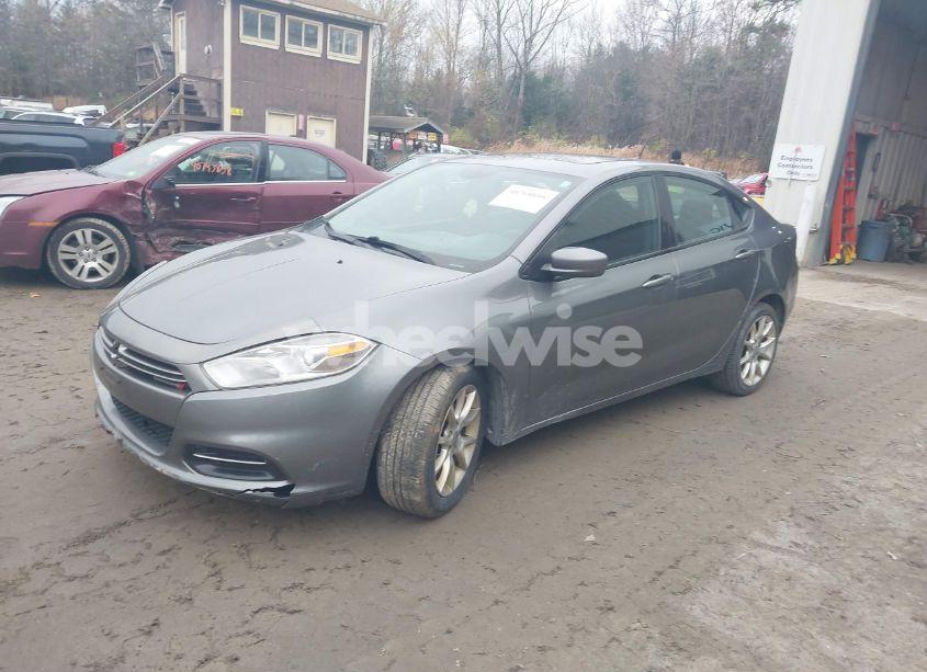 Photo 2 of 2013 Dodge Dart SXT (VIN 1C3CDFBAXDD342634)