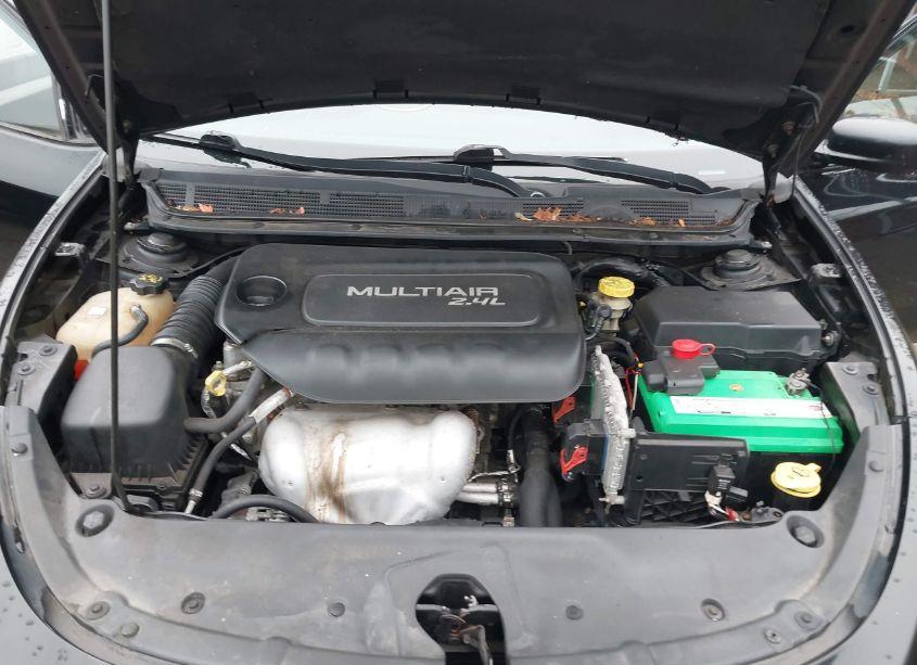 Photo 10 of 2015 Dodge Dart SXT (VIN 1C3CDFBB0FD128831)